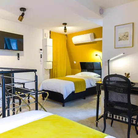 La Flute Enchantee Lejlighedshotel Troyes