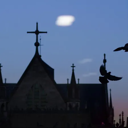 Hotel apartamentowy La Flute Enchantee Troyes